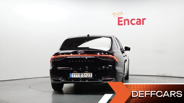 Hyundai GRANDEUR Le Blanc купить на сайте DeffCars