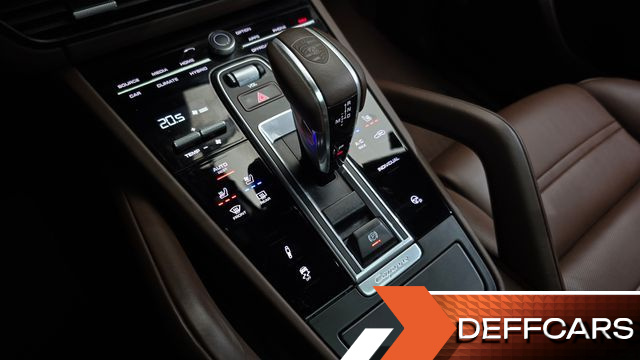 Porsche CAYENNE 3.0 E-Hybrid Coupe купить на сайте DeffCars