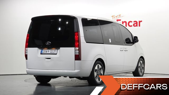 Hyundai STARIA L3.5 Tourer 9-Seater Modern купить на сайте DeffCars