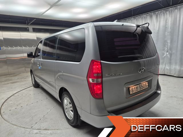 Hyundai STAREX Van 5-Seater Modern купить на сайте DeffCars