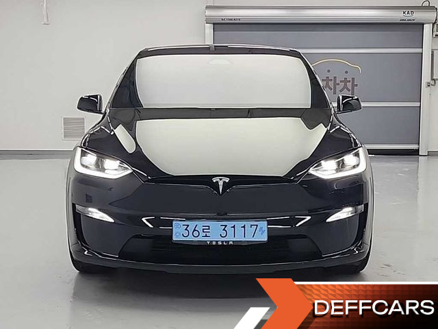 Tesla MODEL X Plaid купить на сайте DeffCars