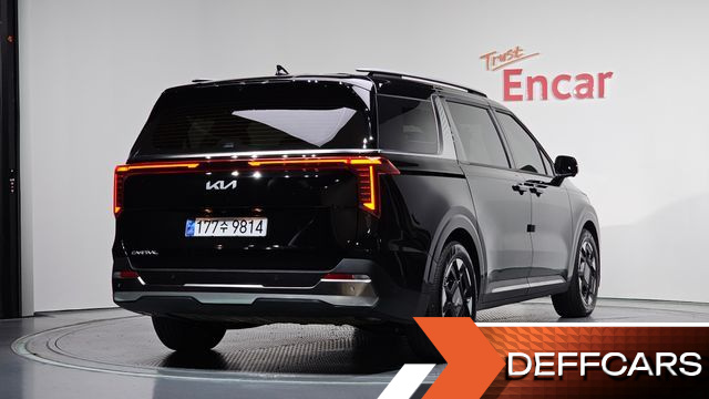 Kia CARNIVAL Gasoline 9-Seater Signature купить на сайте DeffCars