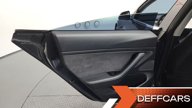 Tesla MODEL 3 Long Range AWD купить на сайте DeffCars