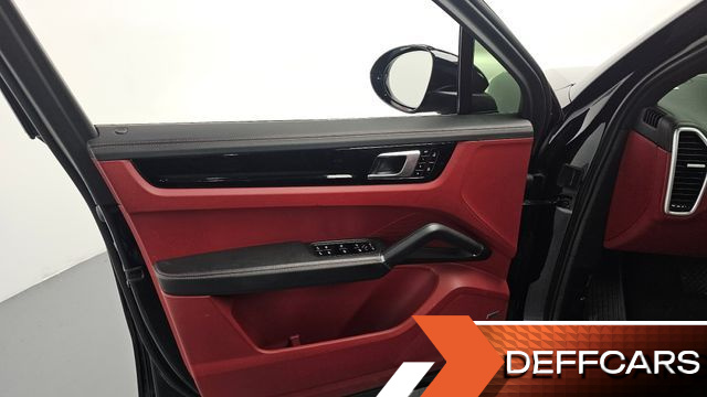 Porsche CAYENNE 3.0 купить на сайте DeffCars