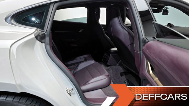 Porsche TAYCAN Base купить на сайте DeffCars