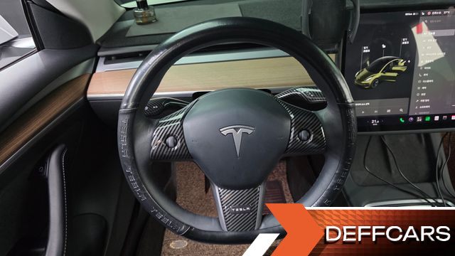 Tesla MODEL 3 Long Range AWD купить на сайте DeffCars