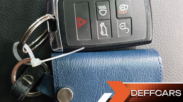 Land Rover RANGE ROVER EVOQUE P250 SE купить на сайте DeffCars