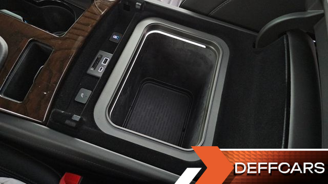 Cadillac ESCALADE 6.2 ESV ESV Premium Luxury Platinum купить на сайте DeffCars