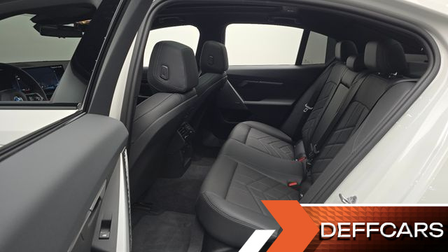 BMW 5-SERIES 520i M Sport купить на сайте DeffCars