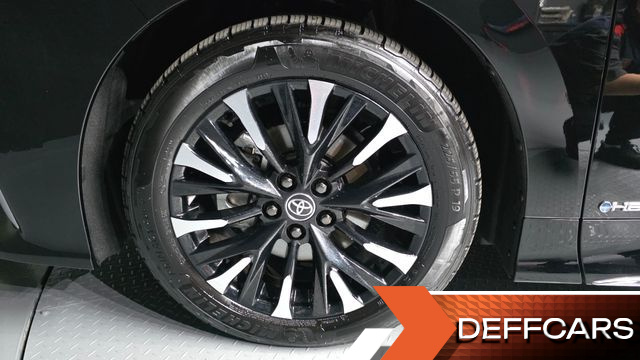 Toyota ALPHARD 2.5 HEV Executive AWD купить на сайте DeffCars