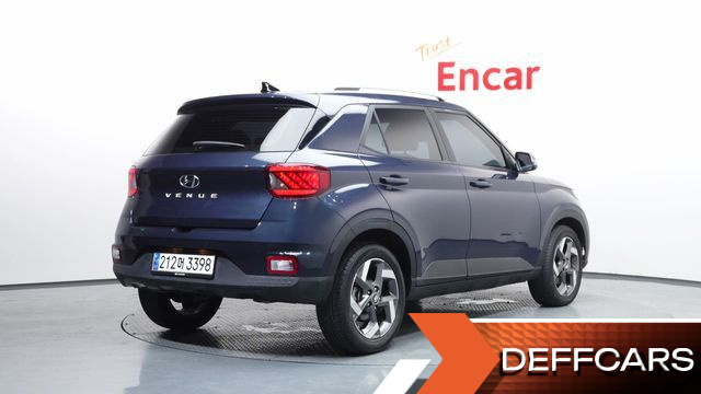 Hyundai VENUE 1.6 Flux купить на сайте DeffCars