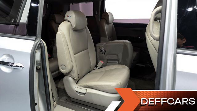 Kia CARNIVAL 11-Seater Prestige купить на сайте DeffCars