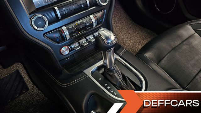Ford MUSTANG Coupe купить на сайте DeffCars