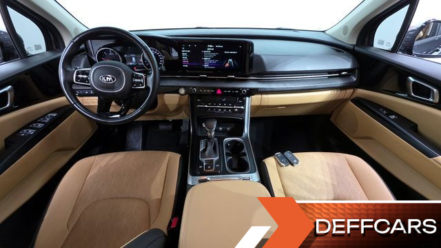 Kia CARNIVAL 9-Seater Prestige купить на сайте DeffCars