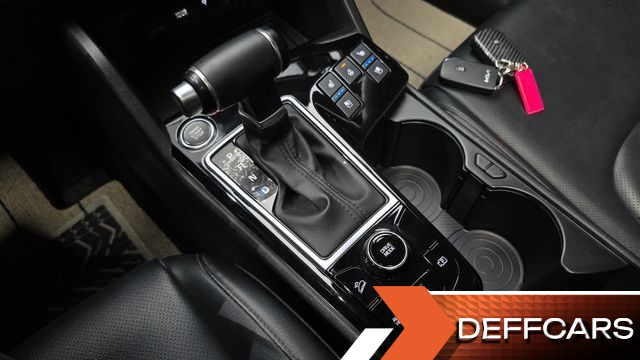 Kia SPORTAGE Gasoline 1.6 Turbo 2WD Prestige купить на сайте DeffCars