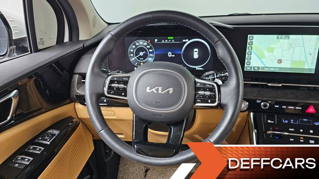 Kia CARNIVAL 9-Seater Noblesse купить на сайте DeffCars