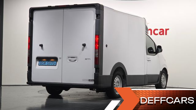 Hyundai ST1 Cargo Premium купить на сайте DeffCars