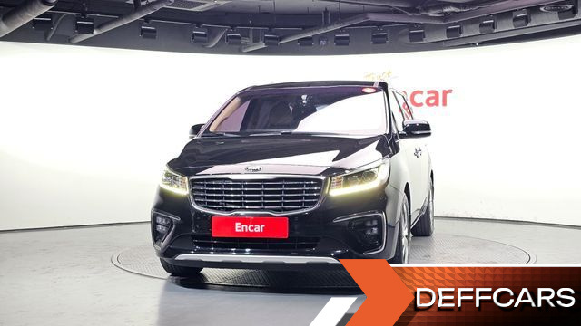 Kia CARNIVAL Gasoline 7-Seater Limousine VIP купить на сайте DeffCars