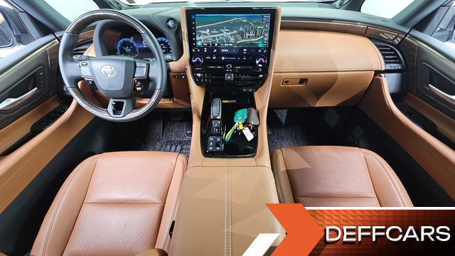 Toyota ALPHARD 2.5 HEV Executive AWD купить на сайте DeffCars