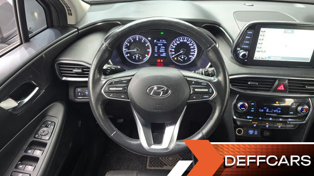 Hyundai SANTAFE Gasoline 2.0T 2WD Premium купить на сайте DeffCars