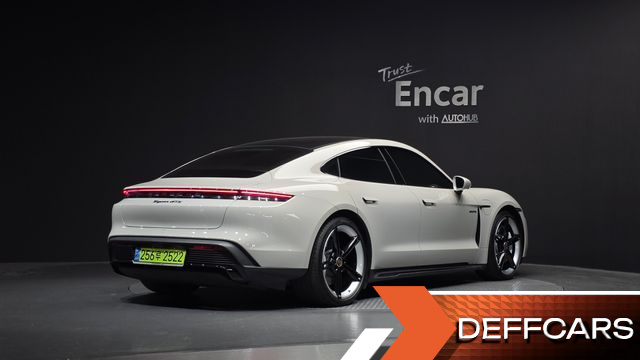 Porsche TAYCAN GTS купить на сайте DeffCars