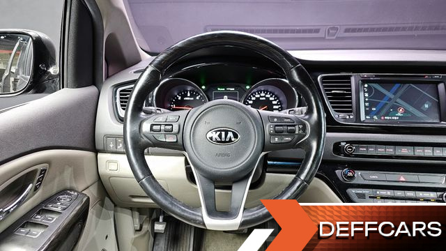 Kia CARNIVAL 9-Seater Noblesse Special купить на сайте DeffCars