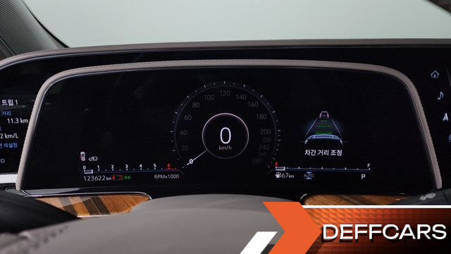 Cadillac ESCALADE 6.2 Sports Platinum купить на сайте DeffCars