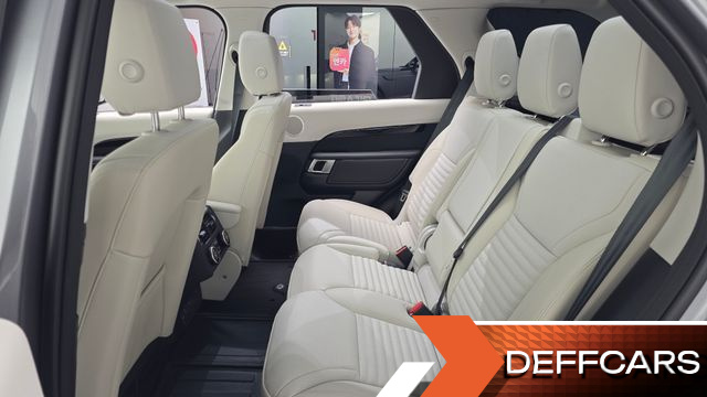 Land Rover DISCOVERY 2.0 P300 S купить на сайте DeffCars