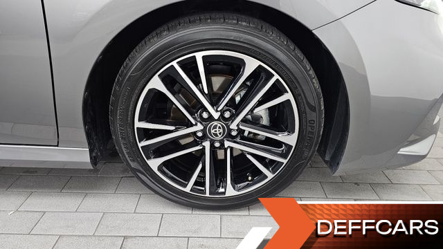 Toyota CAMRY 2.5 XLE Premium Hybrid купить на сайте DeffCars