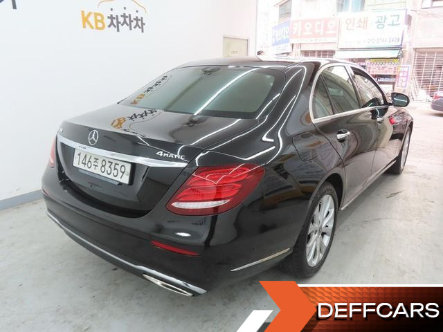 Mercedes E-CLASS E300 4MATIC Exclusive купить на сайте DeffCars