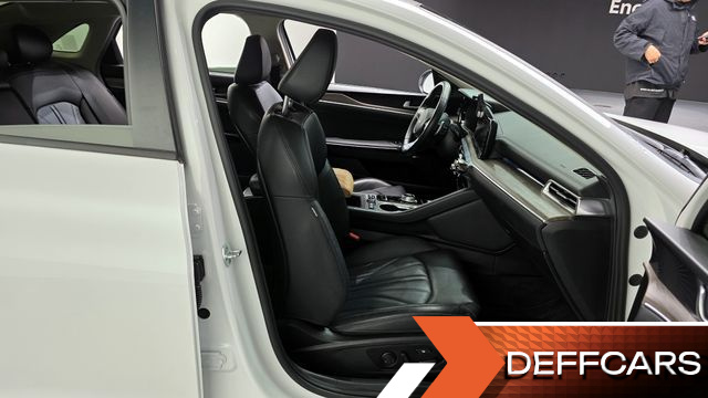 Kia K5 2.0 LPI Signature купить на сайте DeffCars