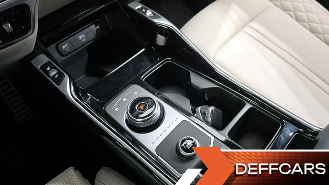 Kia SORENTO HEV 1.6 2WD Gravity купить на сайте DeffCars