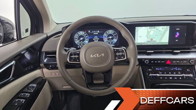 Kia CARNIVAL Gasoline 4-Seater Hi-Limousine Signature купить на сайте DeffCars