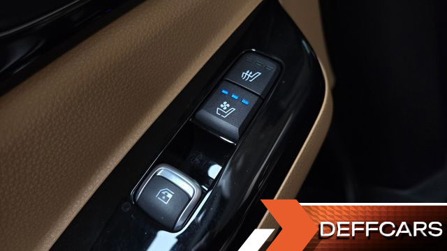Kia CARNIVAL Gasoline 9-Seater Noblesse купить на сайте DeffCars