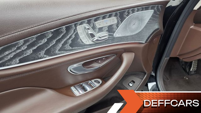 Mercedes CLS-CLASS CLS450 4MATIC AMG Line купить на сайте DeffCars