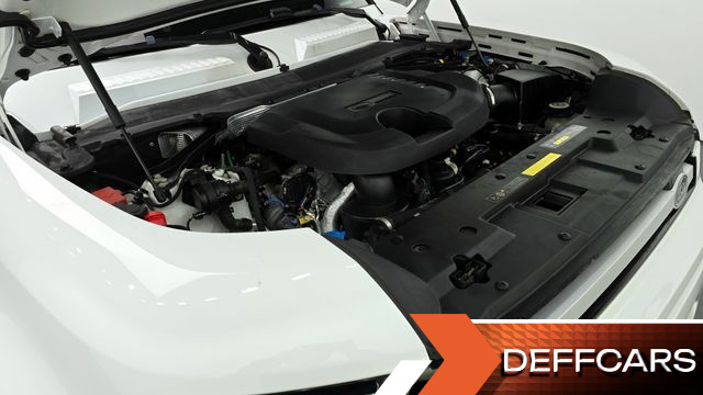 Land Rover DEFENDER 110 D250 SE купить на сайте DeffCars