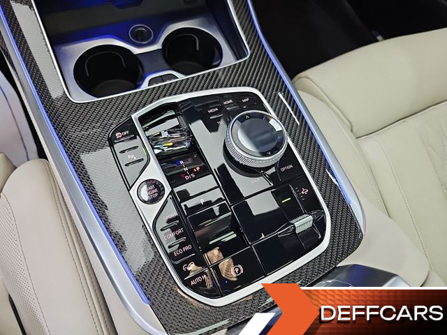 BMW X7 xDrive 40i M Sport 6STR купить на сайте DeffCars
