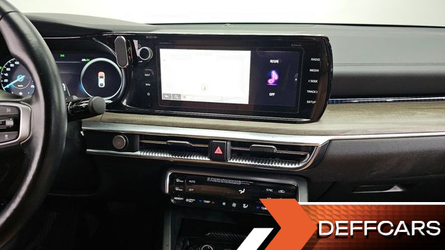 Kia K5 Signature купить на сайте DeffCars