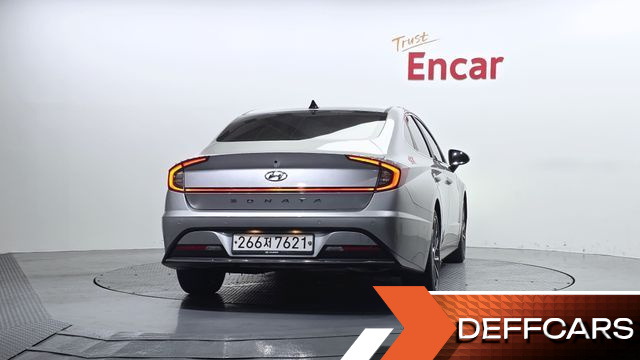 Hyundai SONATA 2.0 Inspiration купить на сайте DeffCars