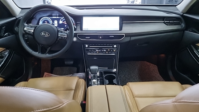 Kia K7 2.5 GDI X Edition купить на сайте DeffCars
