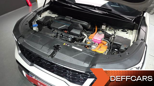 Kia SORENTO HEV 1.6 2WD Signature купить на сайте DeffCars