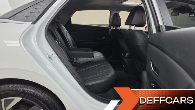 Hyundai AVANTE 1.6 Inspiration купить на сайте DeffCars