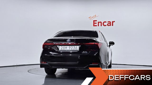Toyota AVALON 2.5 Hybrid купить на сайте DeffCars