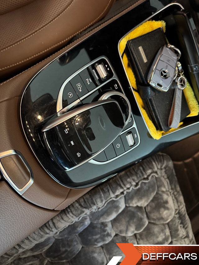 Mercedes E-CLASS E300 4MATIC Exclusive купить на сайте DeffCars