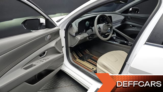 Hyundai AVANTE 1.6 Inspiration купить на сайте DeffCars