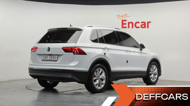 Volkswagen TIGUAN 2.0 TDI Premium купить на сайте DeffCars
