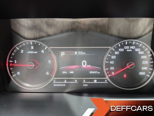 Kia SORENTO Diesel 2.2 2WD Prestige купить на сайте DeffCars