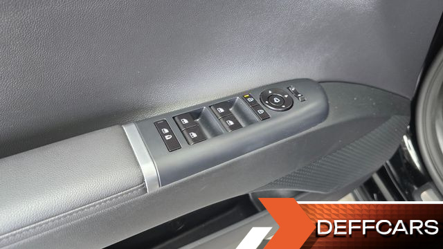 Hyundai GRANDEUR 2,5 Gasoline 2WD Premium купить на сайте DeffCars