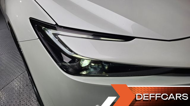 Toyota PRIUS 2.0 XLE купить на сайте DeffCars