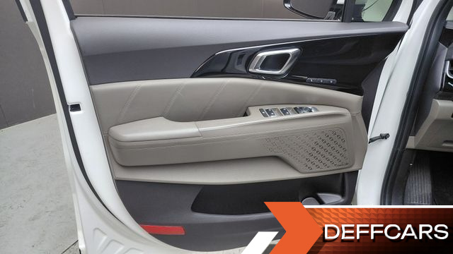 Kia CARNIVAL HEV 9seater Signature купить на сайте DeffCars